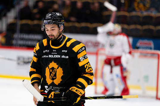 Skellefteås Dylan Sikura deppar