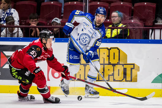 Malmö Redhawks Albert Sjöberg och Leksands Eddie Larsson