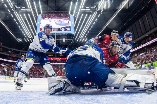 Malmö Redhawks Alan Quine gör 3-1 målet bakom Leksands