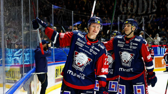 Linköpings Filip Bystedt jublar
