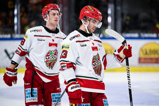 MoDos Johan Södergran och Josh Dickinson deppar