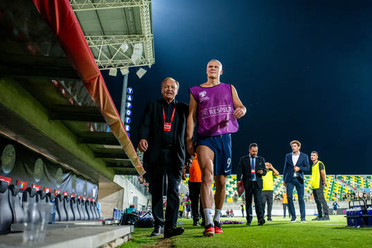 Geir Ellefsen, head of security of Norway, and Erling Braut