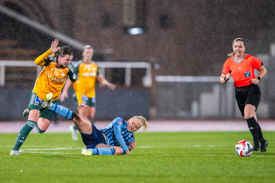 Djurgårdens Stinalisa Johansson och IFK Norrköpings