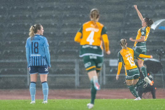 IFK Norrköpings Vilma Emilia Koivisto jublar med