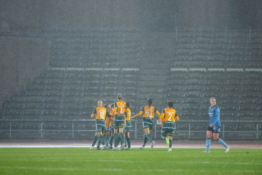 IFK Norrköpings Vilma Emilia Koivisto jublar med