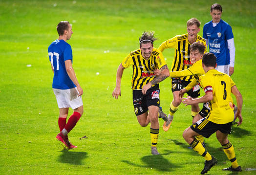 IFK Hässleholms grattas av 3-målsskytten Max Eriksson,