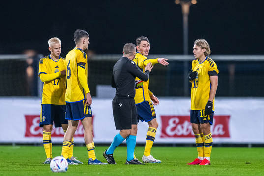 Referee Trustin Farrugia Cann and Noah Persson of Sweden