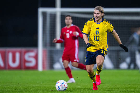 Sebastian Nanasi of Sweden