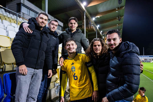 Armin Gigovic of Sweden with family and friends