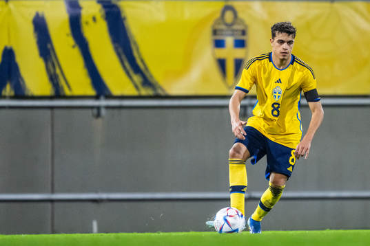 Yasin Ayari of Sweden