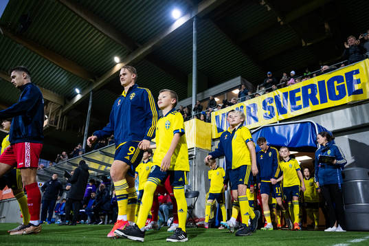Oscar Wilhelmsson of Sweden enters the pitch