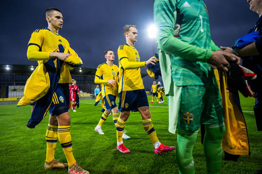 Noah Eile, Noah Persson and Oscar Wilhelmsson of Sweden