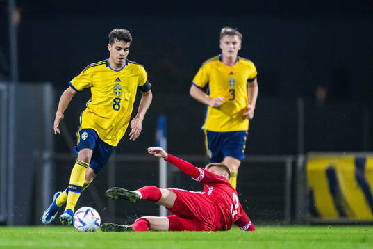 Yasin Ayari of Sweden