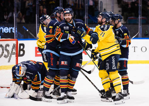 Djurgårdens Ludvig Rensfeldt och Södertäljes Dominic