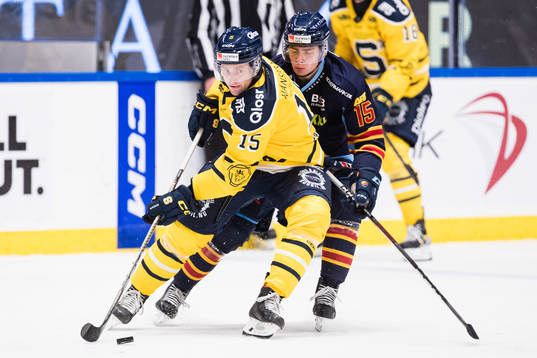 Södertäljes Albin Carlson och Djurgårdens Frederik