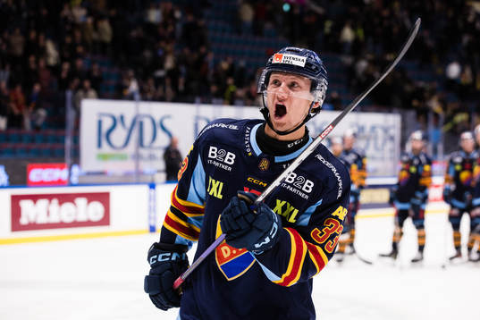Djurgårdens Daniel Glad jublar