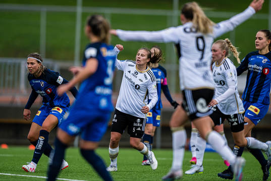 Cesilie Andreassen of Rosenborg celebrates
