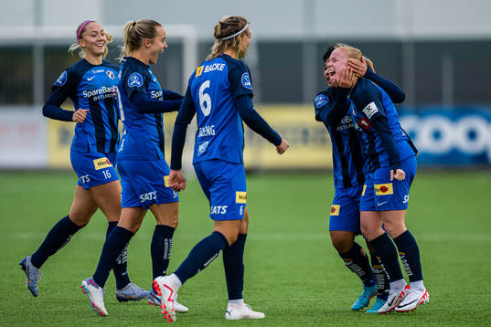Thea Loennecken of Stabæk celebrates