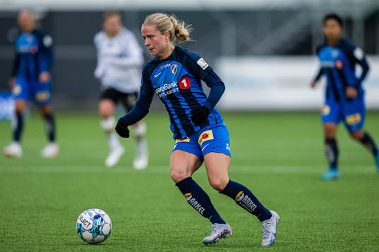 Monica Nedgård Isaksen of Stabæk