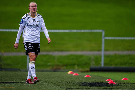 Elin Åhgren Sørum of Rosenborg looks dejected