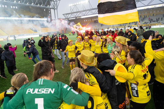 Elfsborgs spelare jublar