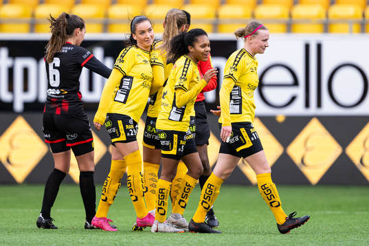 Elfsborgs Izabella Bergström jublar