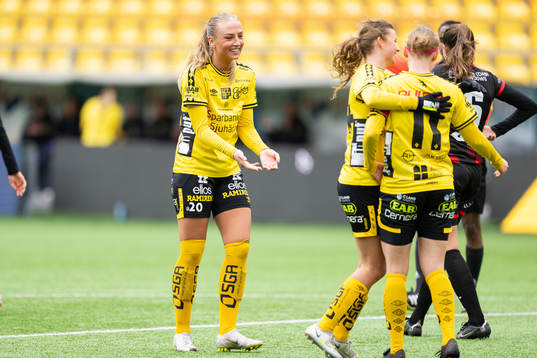 Elfsborgs Stina Jensen jublar