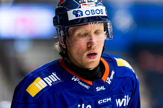 Växjö Lakers Marcus Sylvegård deppar