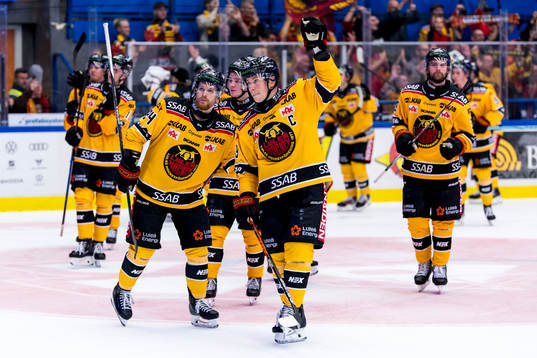 Luleås spelare jublar