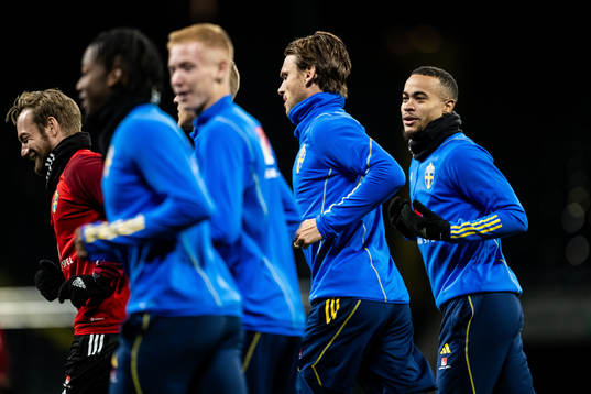 Albin Ekdal and Robin Quaison of the Swedish football