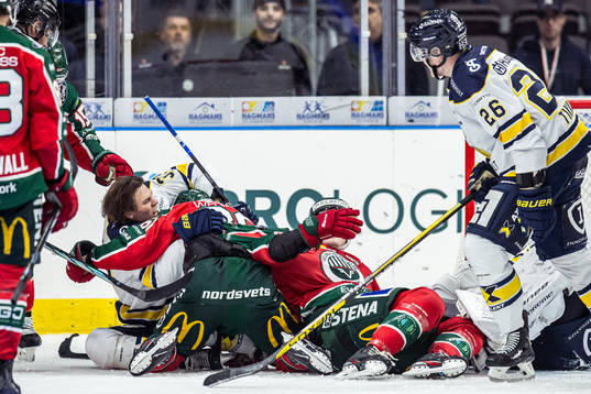 HV71s Måns Lindbäck och Frölunda HCs Erik Thorell