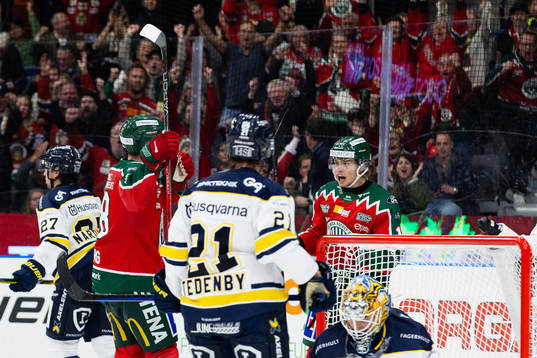 Frölundas Linus Öberg jublar