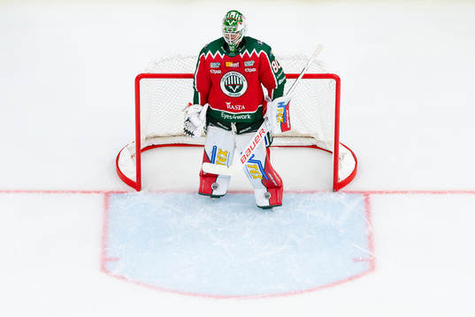 Frölundas målvakt Frederik Dichow