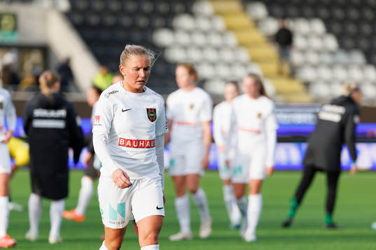 Brommapojkarnas Ellen Toivio deppar