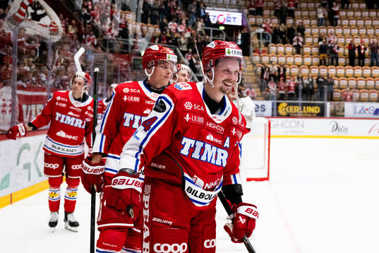 Timrås Jonathan Dahlén jublar
