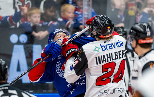 IK Oskarshamns Alexander Anderberg och IF Malmö Redhawks