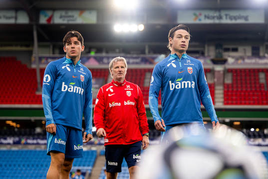 Hugo Vetlesen, assistant coach Kent Bergersen and Patrick