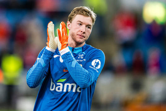 Mathias Dyngeland of Norway warms up