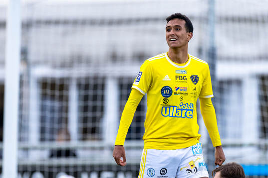 Falkenbergs Oliver Hintsa jublar