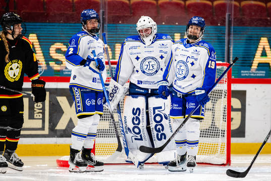 Leksands Taylor Leech, målvakt Ellen Jonsson och Anna