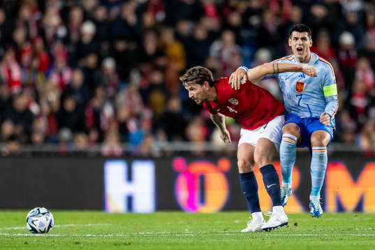 Stefan Strandberg of Norway and Álvaro Morata of Spain