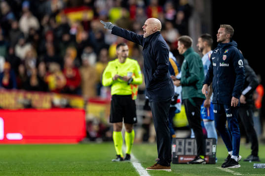 Head coach Ståle Solbakken of Norway