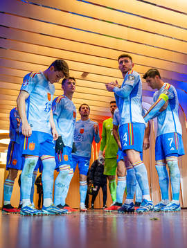 Fran Garcia, Gavi, Mikel Oyarzabal, Aymeric Laporte and