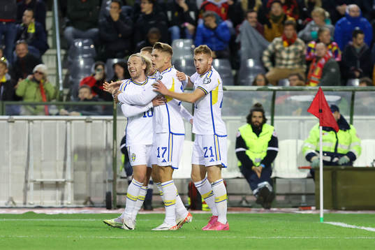 Viktor Gyokeres of Sweden scores the  0-1 goal and