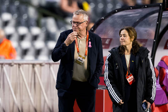 Head coach Janne Andersson of Sweden and media officer
