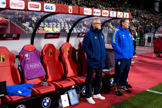 Head coach Janne Andersson and assistant coach Peter