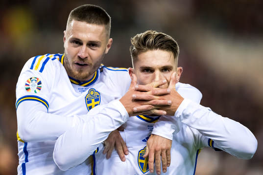 Mattias Svanberg and Viktor Gyökeres of Sweden celebrate