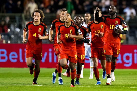Romelu Lukaku of Belgium celebrates 1-1