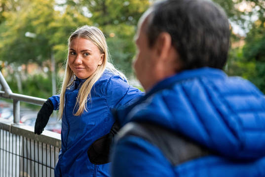 Trelleborgs FFs Linnea Prambrant och klubbdirektör Mattias