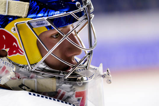 goaltender Daniel Allavena of Munich
